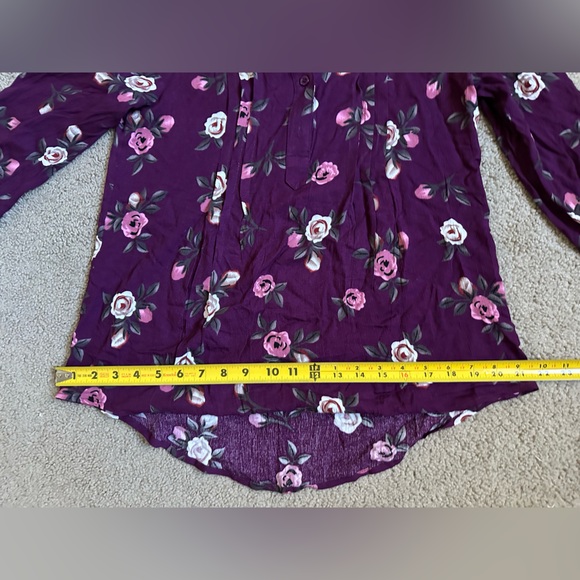 Monday Fun Pleated Floral Flowy 3/4 Sleeve Boho Blouse Top Purple Size XS - Picture 8 of 10